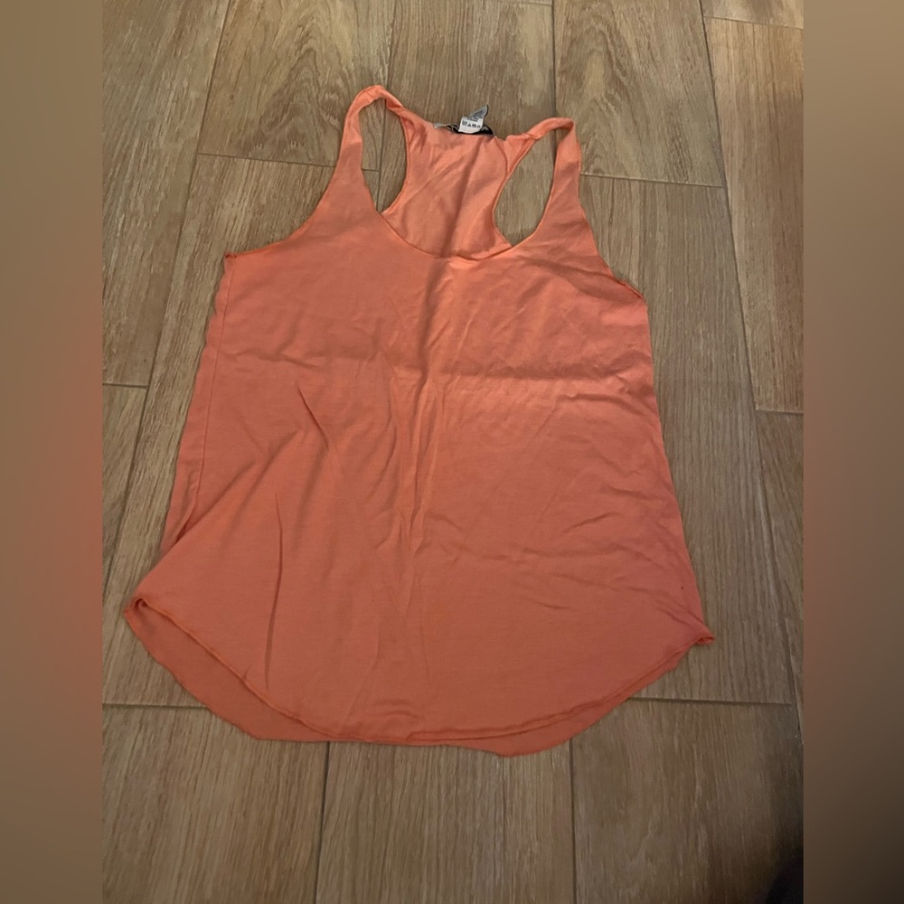 🩷 10 FOR $15 SALE 🩷 American Rag Coral tank top